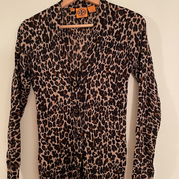 Tory Burch leopard print Cardigan XS/S, gentle used. - Picture 4 of 4